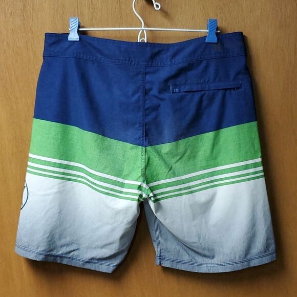 Hurley phantom board shorts,  size 33 - Picture 5 of 7